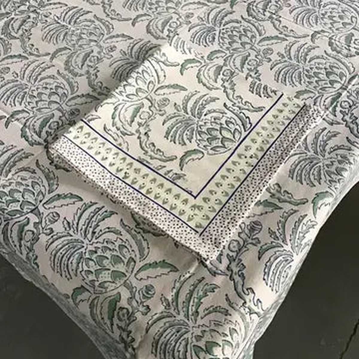 Tablecloth 60x90 Thistle White
