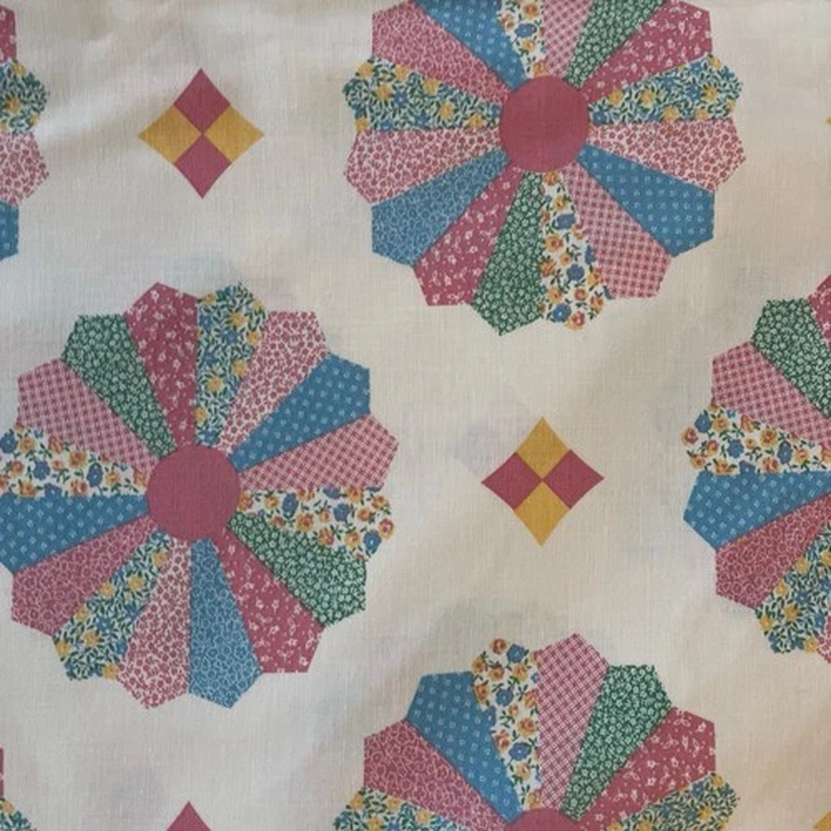 By 1/2 Yd, Burgundy Floral Quilt Cotton, RJR, Beyer, Dumbarton Oaks, 6931, B735