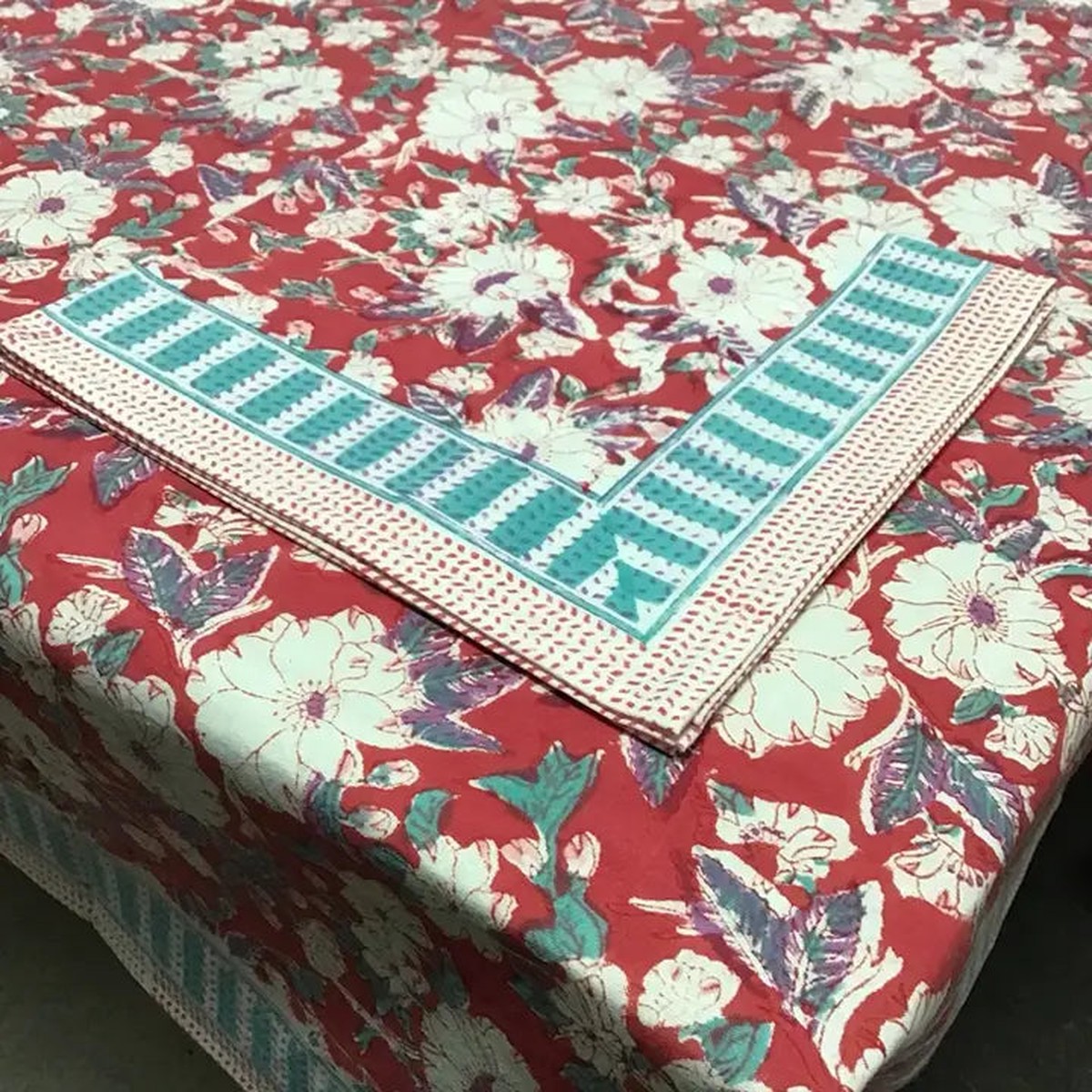 Tablecloth 60x90 Camelia Red