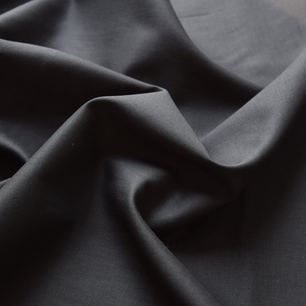 Cotton Lightweight Lawn - Black