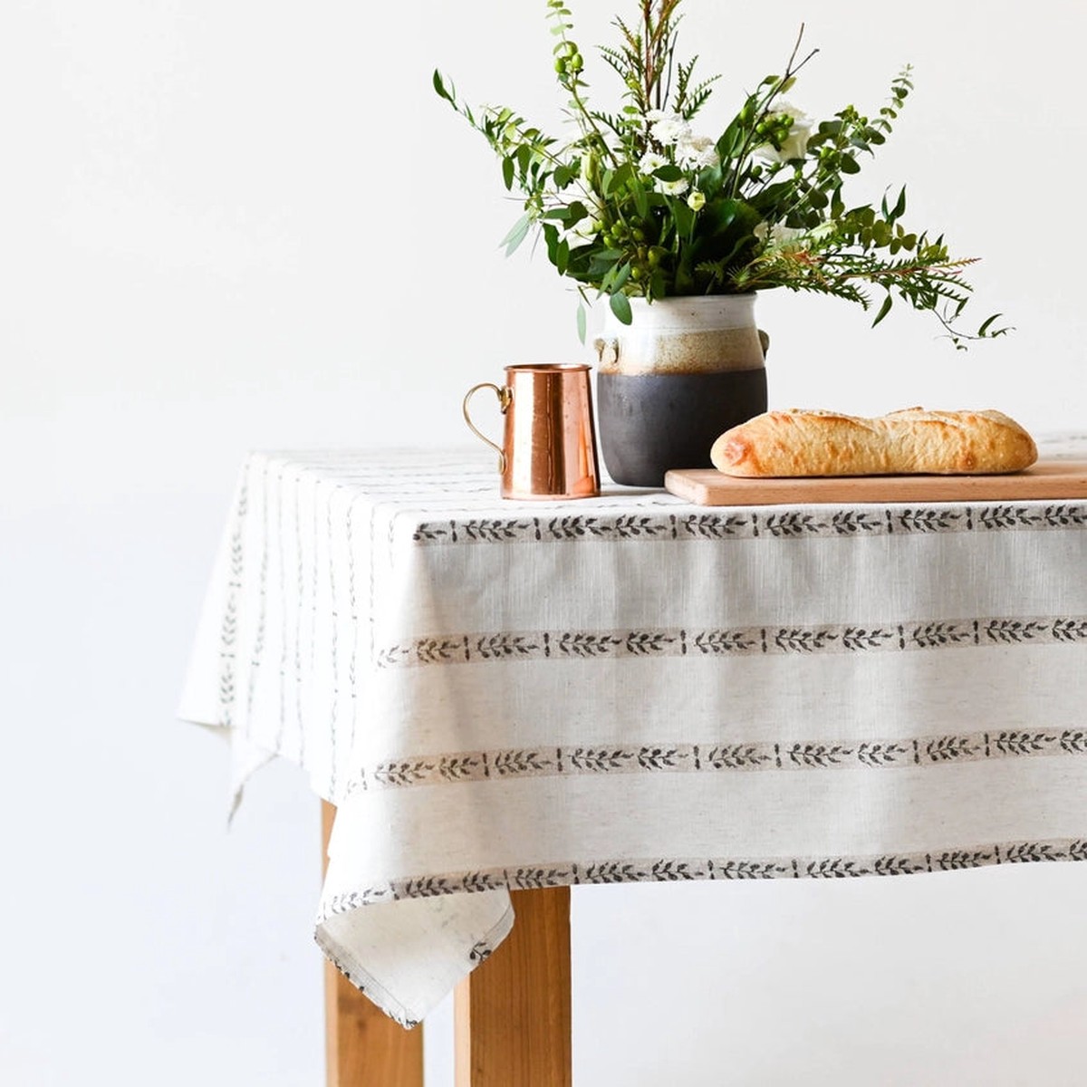 60″x90″ Walnut Leaf Tablecloth