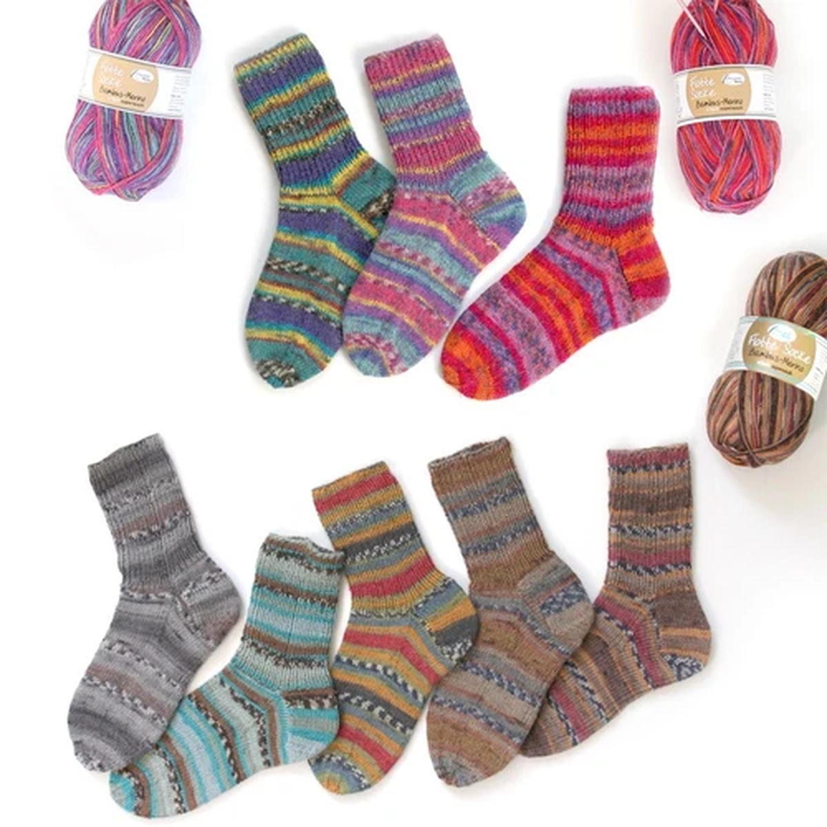 (67,5/kg) 100gr bamboo Merino sock wool Rellana 4 x/4 ply pattern forming